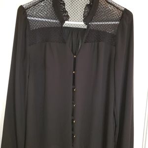 Black bottom down  blouse